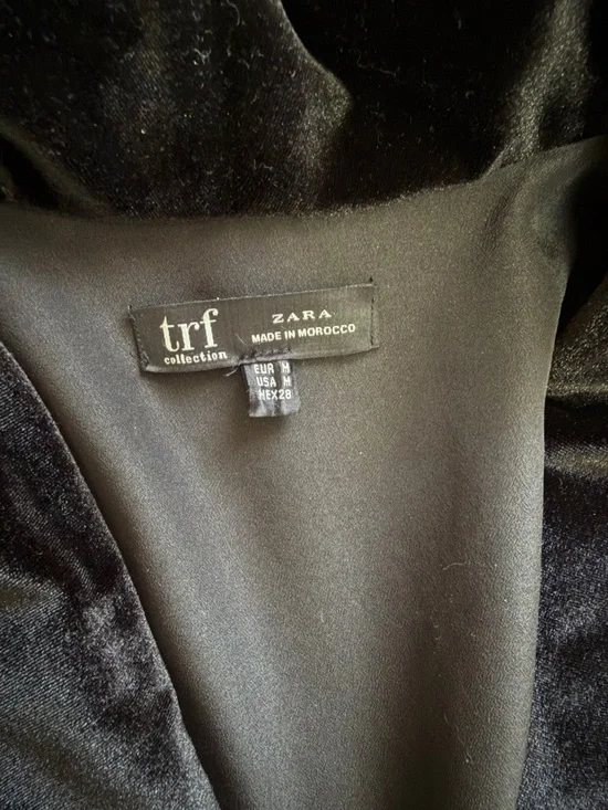 ZARA TRF Sequin Blazer Velvet Collar Black Silver Party Jacket Size M - Picture 6 of 8